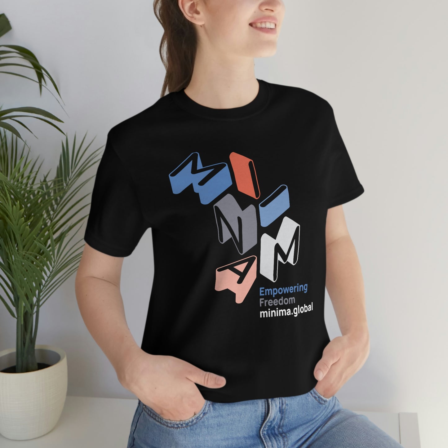 Minima Isometric Tee