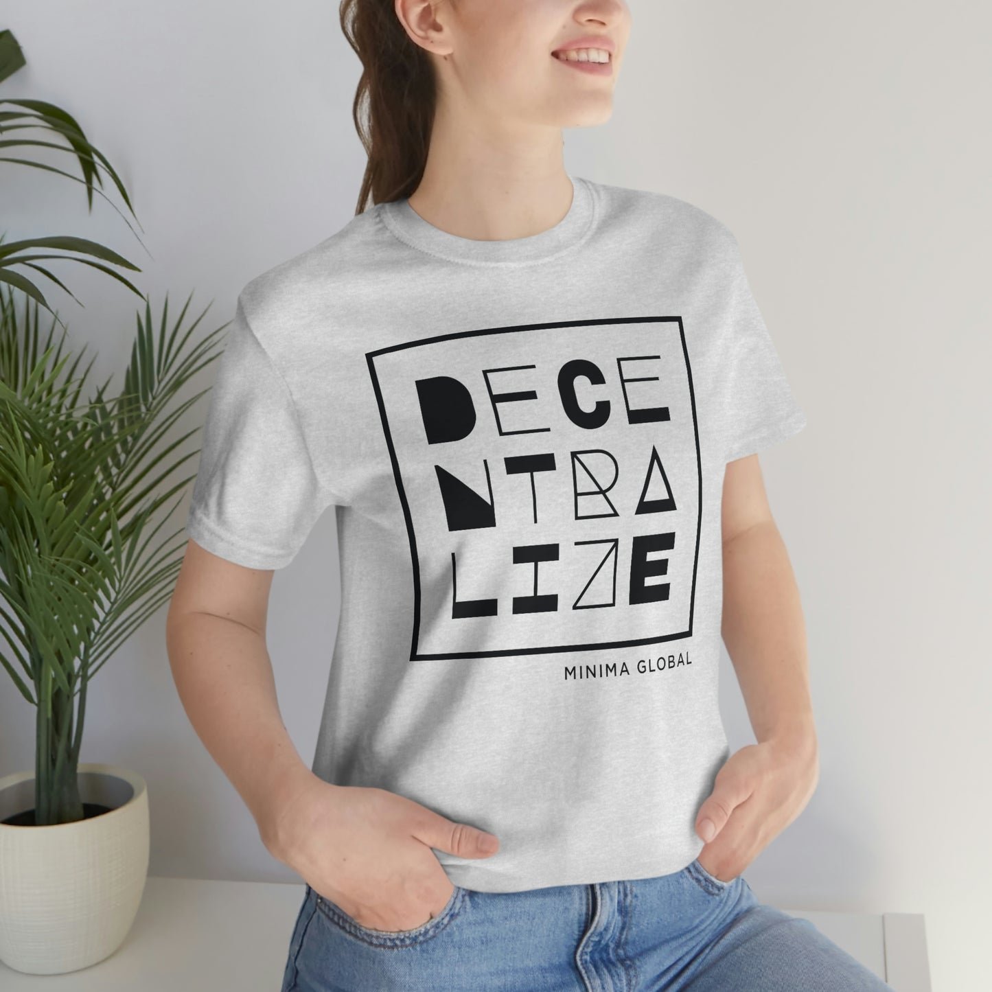 DECENTRALIZE Tee