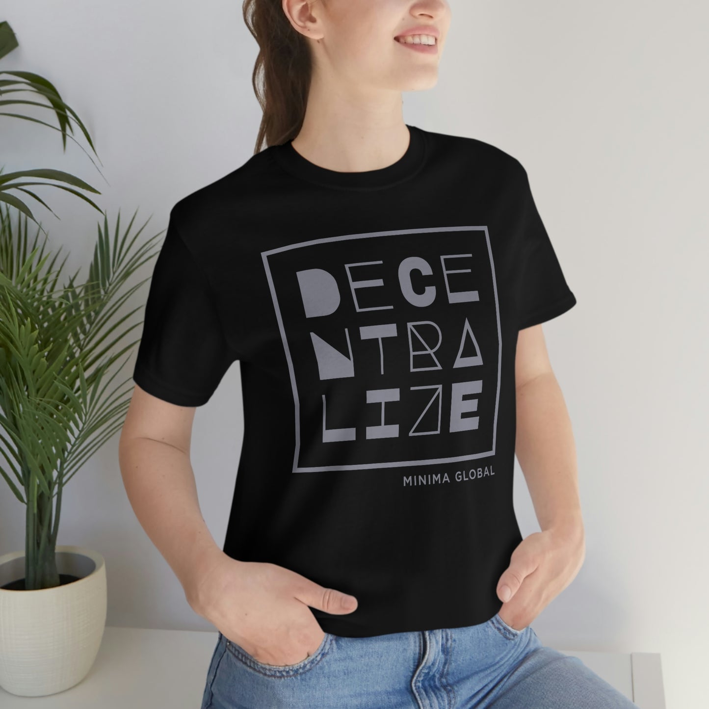 DECENTRALIZE Tee